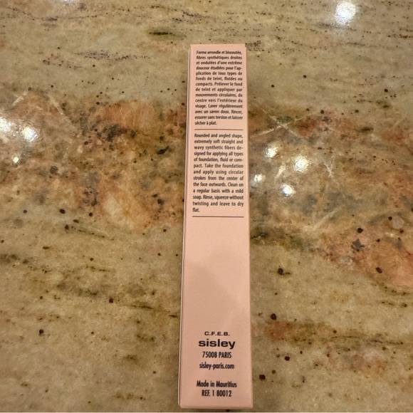 Sisley Pink Cosmetic Packaging - Picture 2 of 3